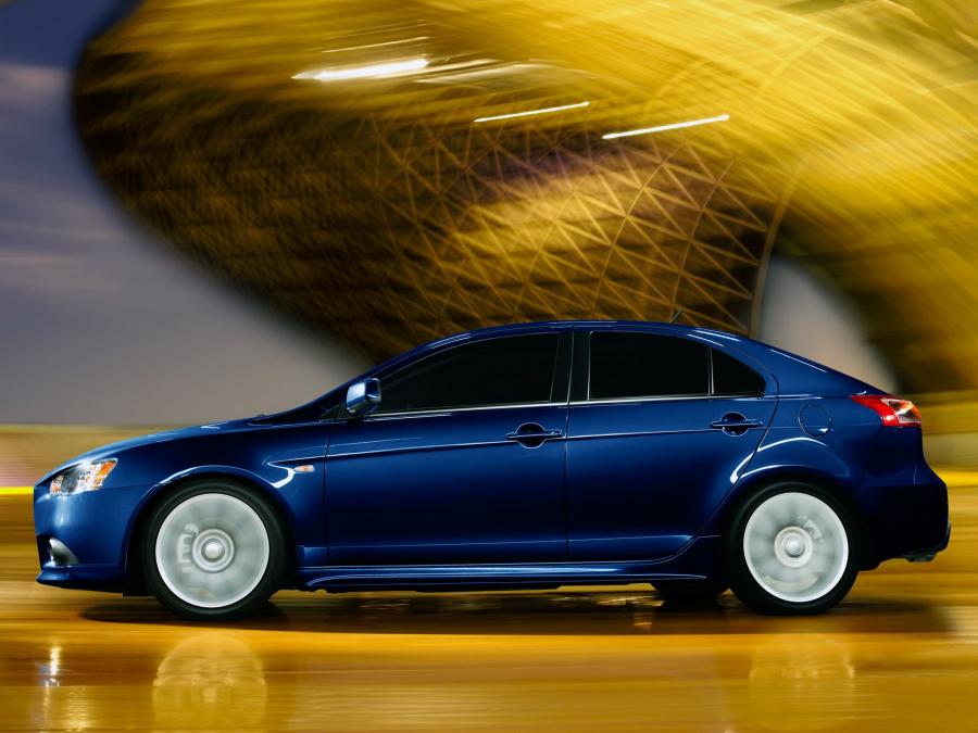  Mitsubishi Lancer Sportback 2008 года  (фото 22 из 42)